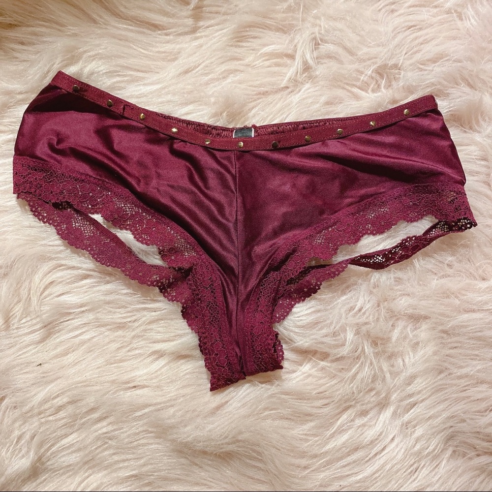 VS Burgundy Cheeky Panty
